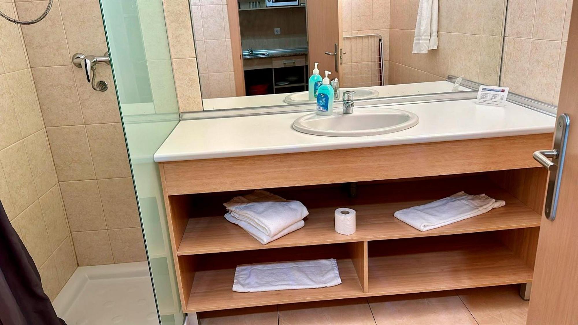 Apartamentos Turisticos Mediterraneo Cartagena Dış mekan fotoğraf
