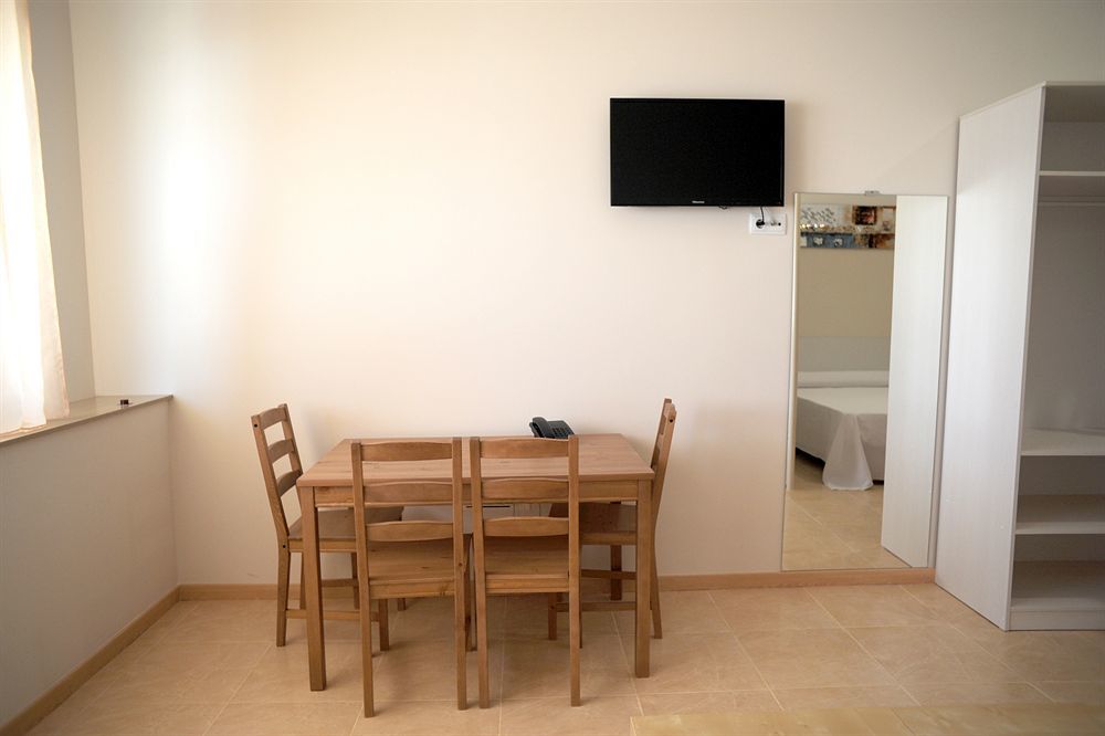 Apartamentos Turisticos Mediterraneo Cartagena Dış mekan fotoğraf