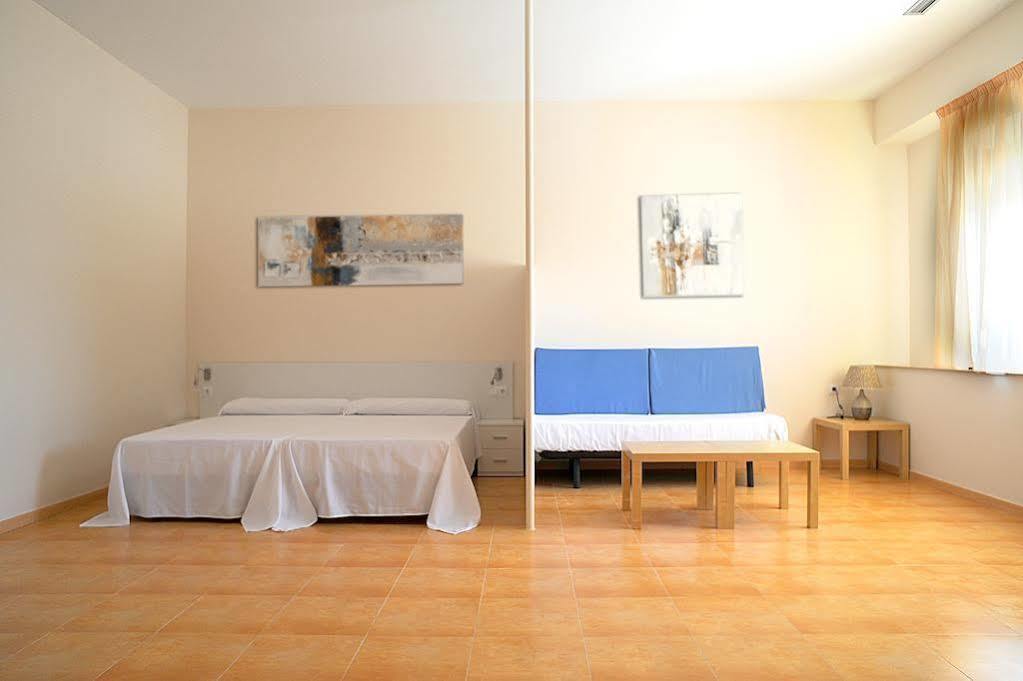 Apartamentos Turisticos Mediterraneo Cartagena Dış mekan fotoğraf